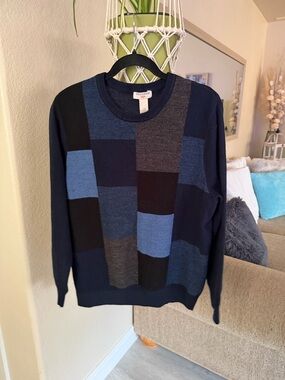 Dockers Men's Navy and Blue Patchwork Crewneck Sweater